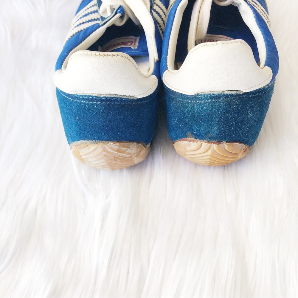 Vintage-inspired Blue White Cheetah Lace Up Sneakers Sz 5 (Runs Big) - Picture 5 of 8